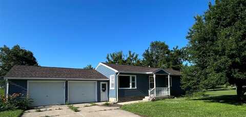 320 1st Avenue, Grinnell, IA 50112
