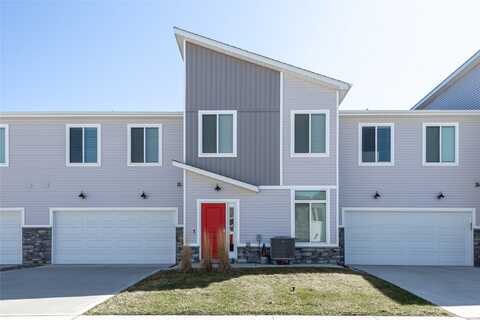 9570 Crestview Drive, West Des Moines, IA 50266