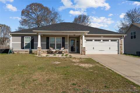 5264 Goshawk Drive, Hope Mills, NC 28348