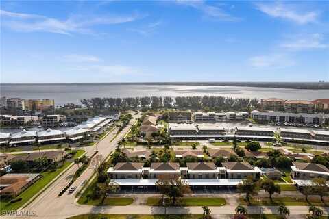 4213 SE 19th Avenue, Cape Coral, FL 33904