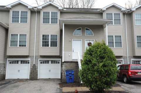 4175 WOOD HILLS Drive, Erie, PA 16510