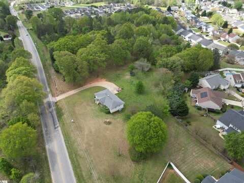 810 Fairview Road, Simpsonville, SC 29680