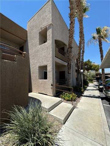 6873 Tamarus Street, Las Vegas, NV 89119