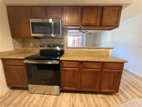 3135 S Mojave Road, Las Vegas, NV 89121