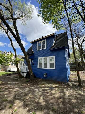 435 Skirrow Place, Kalamazoo, MI 49008