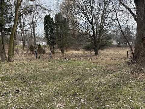 401 W Bradford Street, Stanton, MI 48888