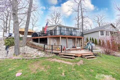 11619 Scott Park Road, Delton, MI 49046