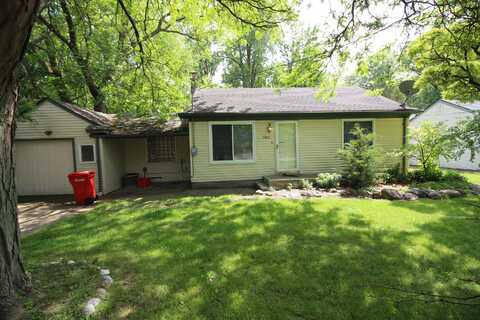 21801 Frazer Avenue, Southfield, MI 48075
