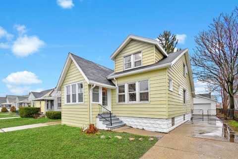 345 E Goulson Avenue, Hazel Park, MI 48030