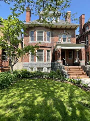 658 W Forest Avenue, Detroit, MI 48201
