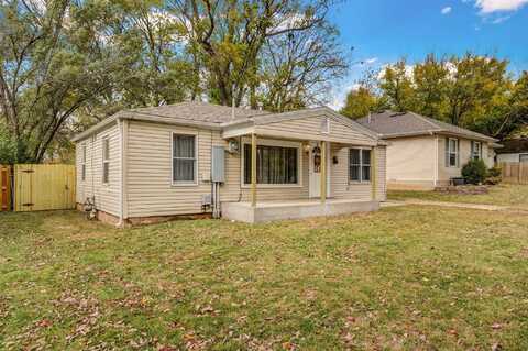 549 S Hillcrest Avenue, Springfield, MO 65802