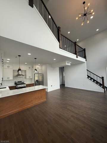 411 S 10Th St, Apt 2, Newark, NJ 07103