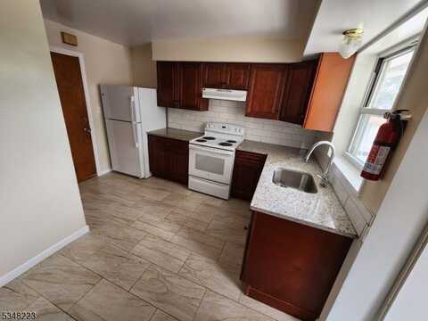 34-38 North Ave, Elizabeth, NJ 07208