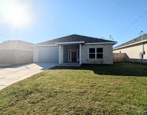 1712 E Ave G, Lampasas, TX 76550