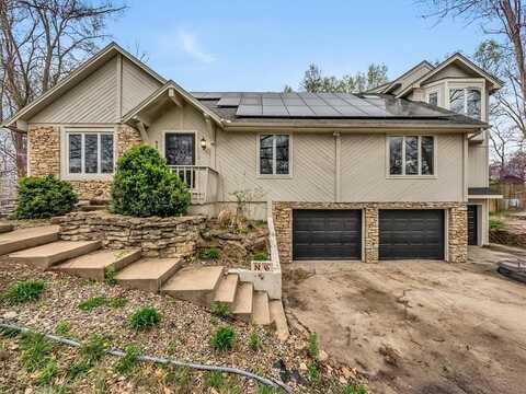 9202 NW 76th Terrace, Weatherby Lake, MO 64152