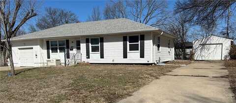 2002 Quail Street, Harrisonville, MO 64701