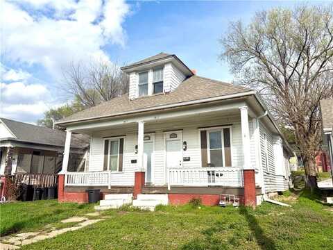 2421-2423 S 11th Street, Saint Joseph, MO 64503
