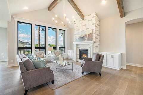 2319 SW Serena Place, Lees Summit, MO 64082