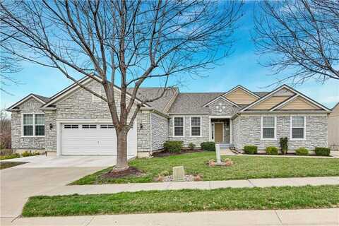 11284 S Aminda Street, Olathe, KS 66061