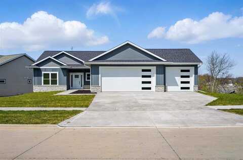 878 Silver Ln, IowaCity, IA 52245