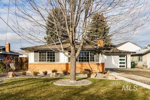 644 W Broadway Ave, Meridian, ID 83642