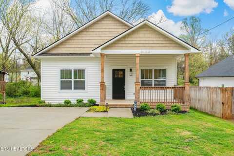 2102 Bernhurst Drive, Knoxville, TN 37918
