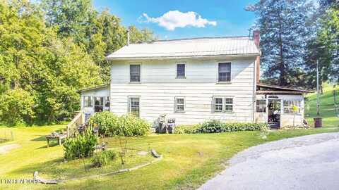 288 Zachary Rd, Sneedville, TN 37869