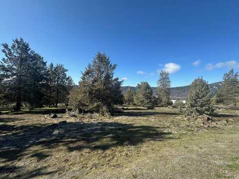 1030 Turnstone Drive, Klamath Falls, OR 97601
