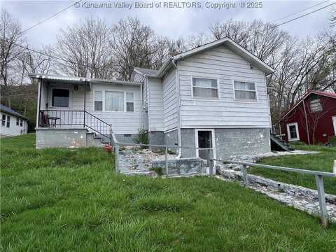 1286 Parkway Drive, Dunbar, WV 25064