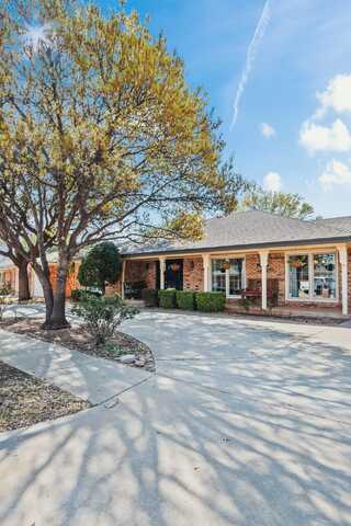 5425 78th Street, Lubbock, TX 79424