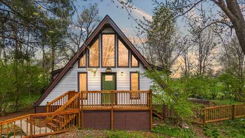 250 Dogwalk Road, Paint Lick, KY 40461