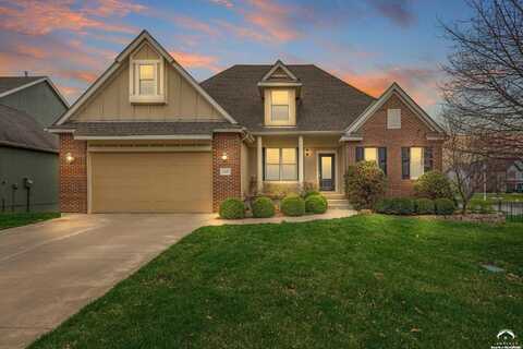 1103 Kanza Drive, Lawrence, KS 66049
