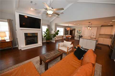 2104 ARMISTEAD LANE, AUBURN, AL 36830