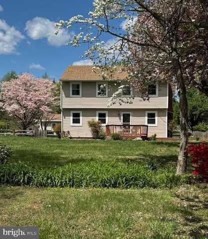 201 OLD LANDING CT, FREDERICKSBURG, VA 22405