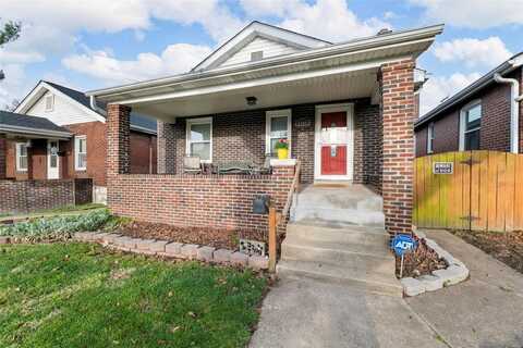 3709 Oak Hill Avenue, Saint Louis, MO 63116