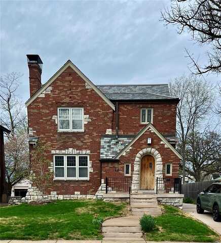 1219 Bellevue Avenue, Saint Louis, MO 63117