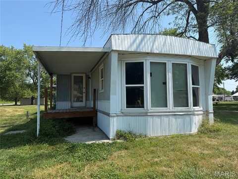 203 E Main Street, Coffeen, IL 62017