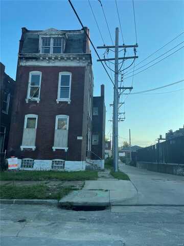 2242 Osage Street, Saint Louis, MO 63118