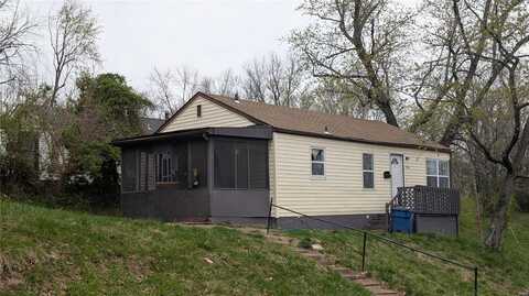 7200 Sapphire Avenue, Saint Louis, MO 63136