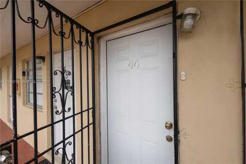 2651 NW 13th St, Miami, FL 33125