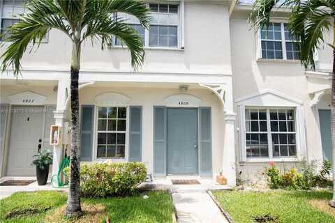 4905 SW 31st Ter, Dania Beach, FL 33312