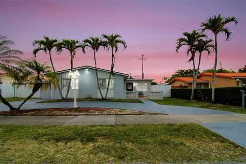 9215 SW 44th St, Miami, FL 33165