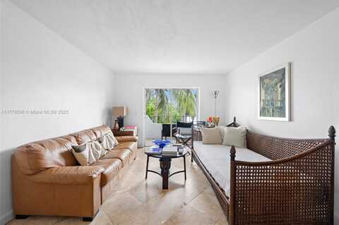 1610 Lenox Ave, Miami Beach, FL 33139