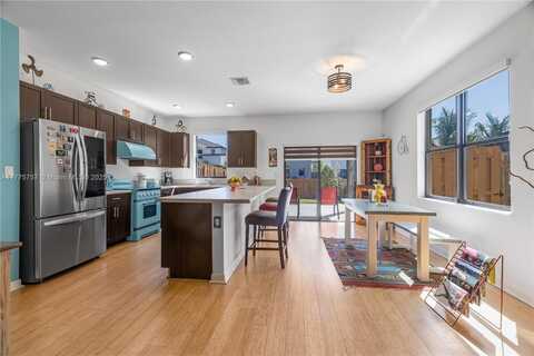 25483 SW 109th Ave, Homestead, FL 33032