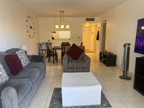 10825 SW 112th Ave, Miami, FL 33176