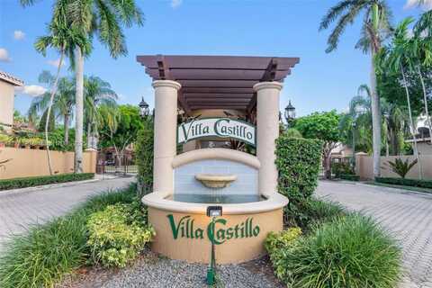 10863 SW 88th Ter, Miami, FL 33176