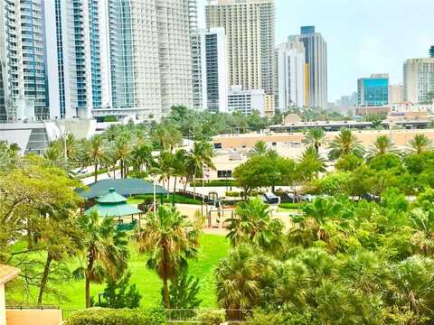 210 174th St, Sunny Isles Beach, FL 33160