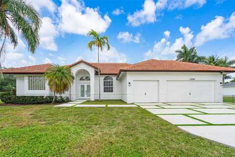 11781 NW 26th St, Plantation, FL 33323