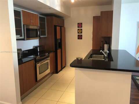 2775 NE 187th St, Aventura, FL 33180