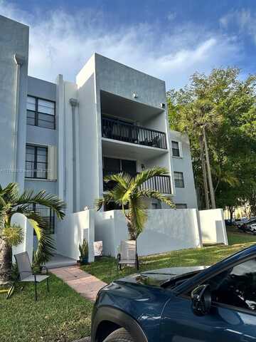 10825 SW 112th Ave, Miami, FL 33176